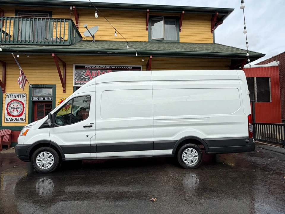 2017 Ford Transit - Image 10 of 12