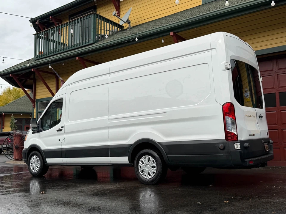 2017 Ford Transit - Image 11 of 12