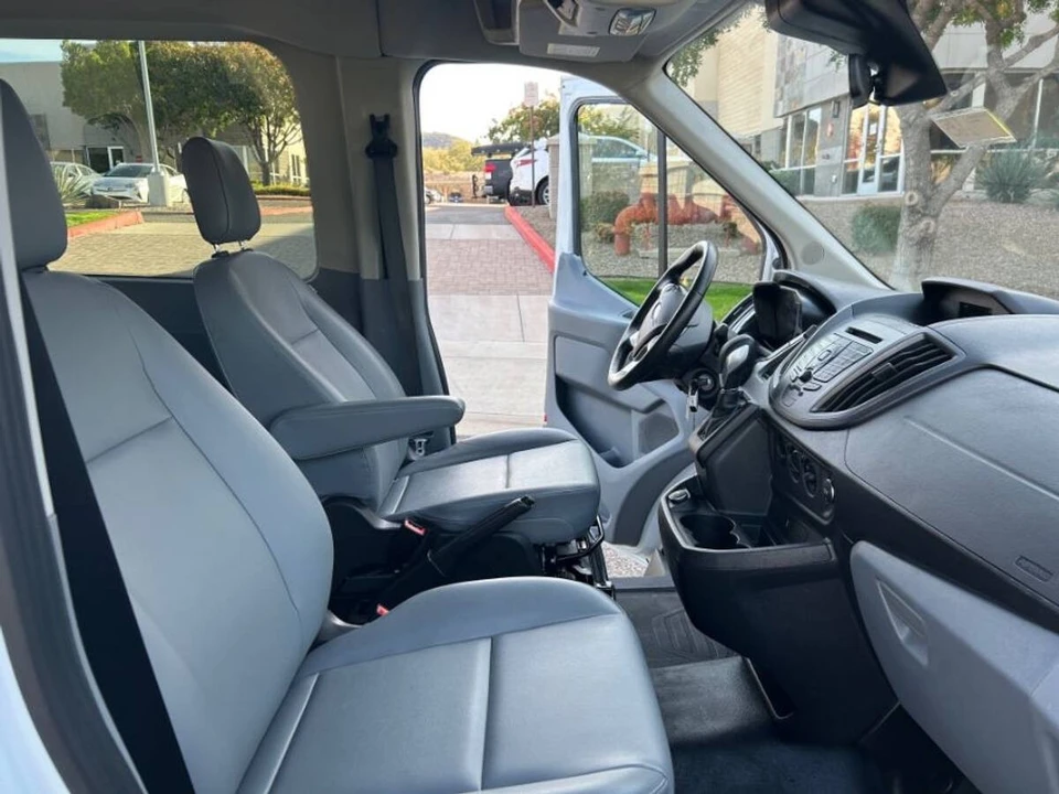 2017 Ford Transit - Image 7 of 15