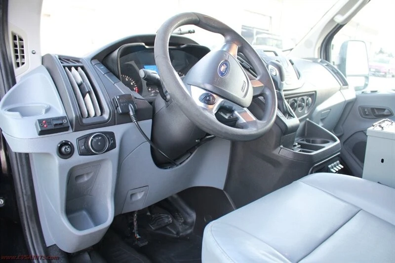 2017 Ford Transit - Image 22 of 24