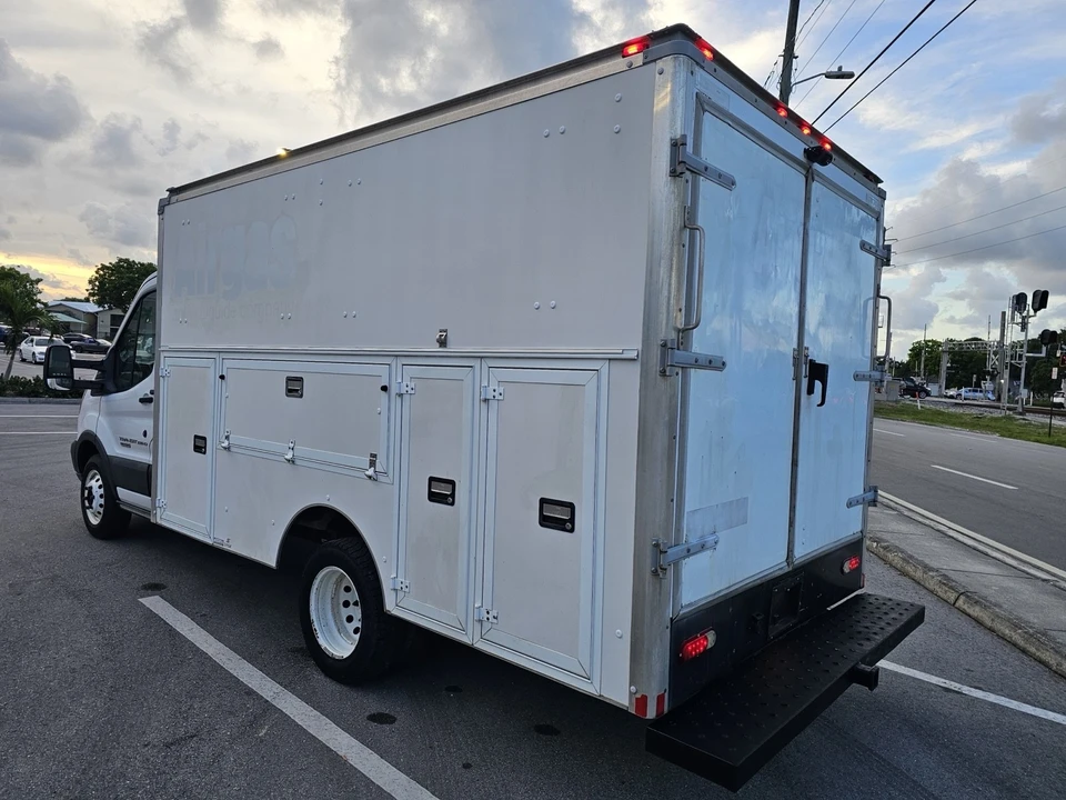 2017 Ford Transit - Image 7 of 31