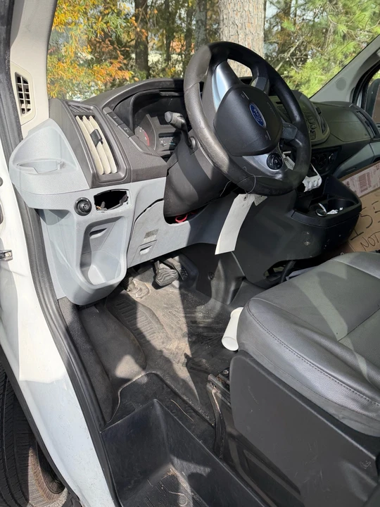 2017 Ford Transit - Image 7 of 8