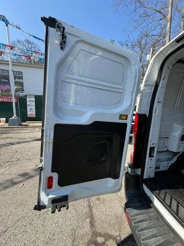 2017 Ford Transit - Image 16 of 30