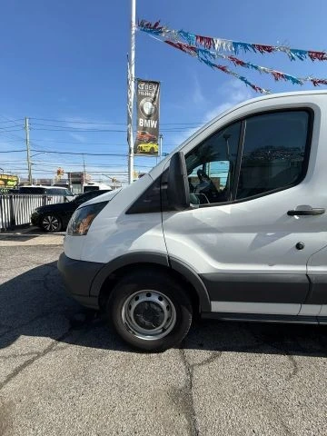 2017 Ford Transit - Image 25 of 30