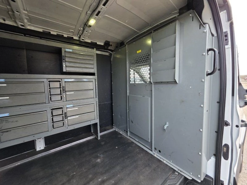 2017 Ford Transit - Image 27 of 28