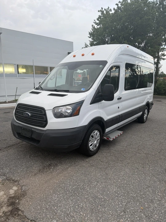2017 Ford Transit - Image 2 of 13