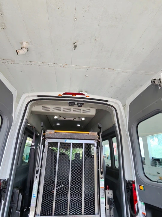 2017 Ford Transit - Image 12 of 13