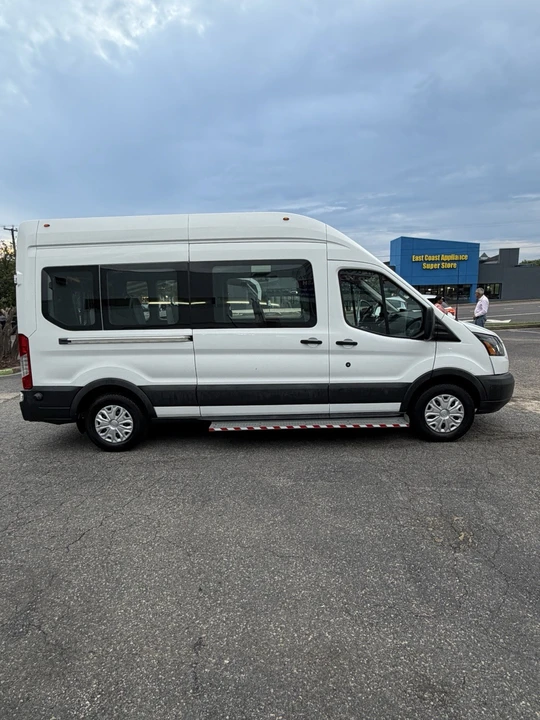 2017 Ford Transit - Image 5 of 13