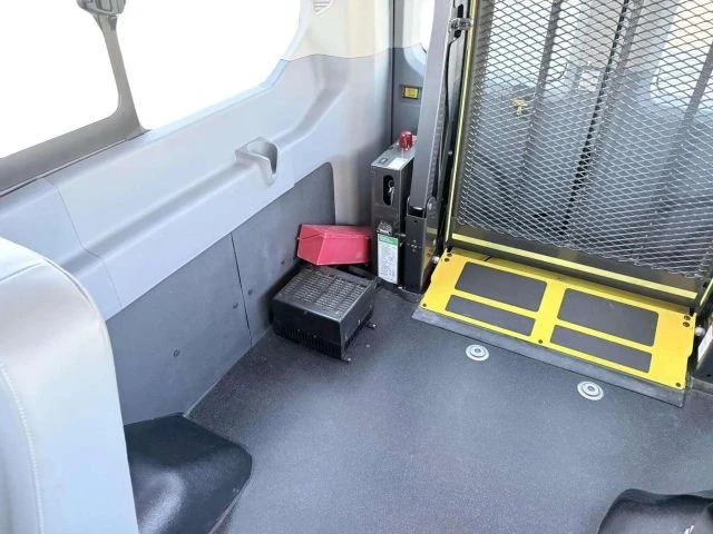 2017 Ford Transit - Image 15 of 21