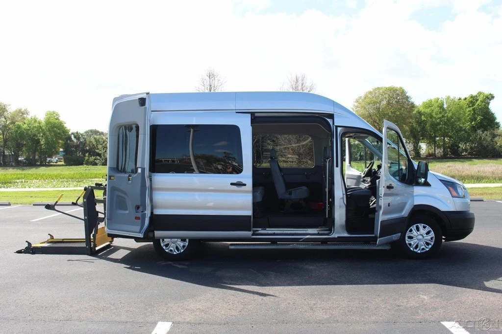 2017 Ford Transit - Image 6 of 24