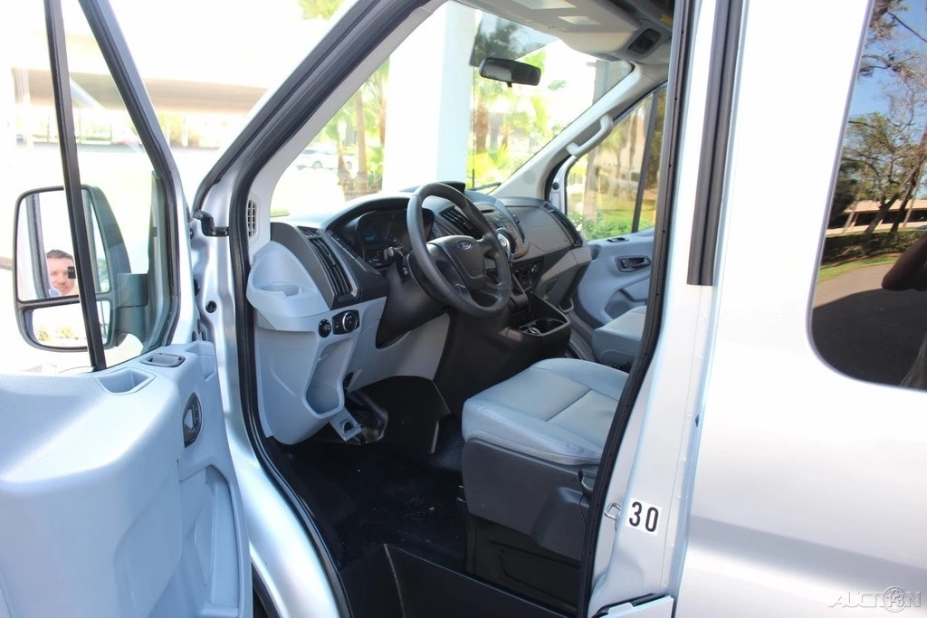 2017 Ford Transit - Image 24 of 24