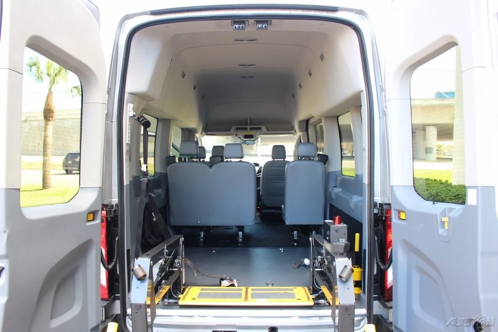 2017 Ford Transit - Image 6 of 21