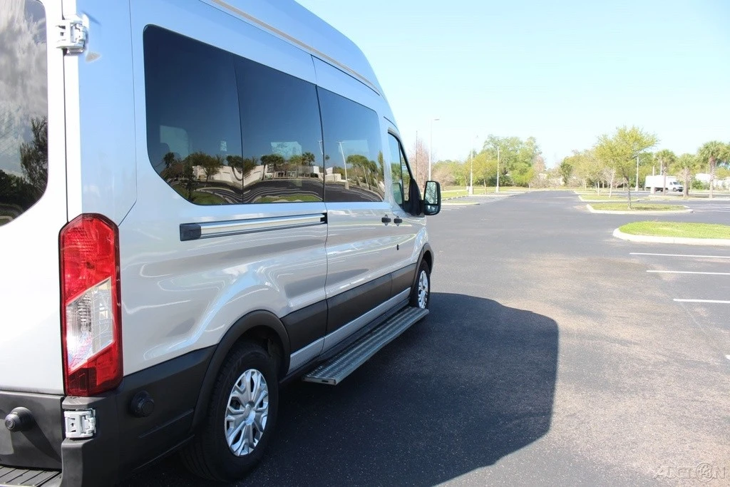 2017 Ford Transit - Image 17 of 21