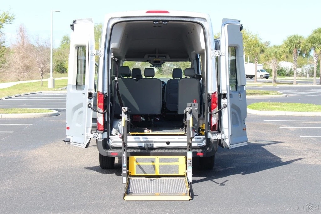 2017 Ford Transit - Image 4 of 24