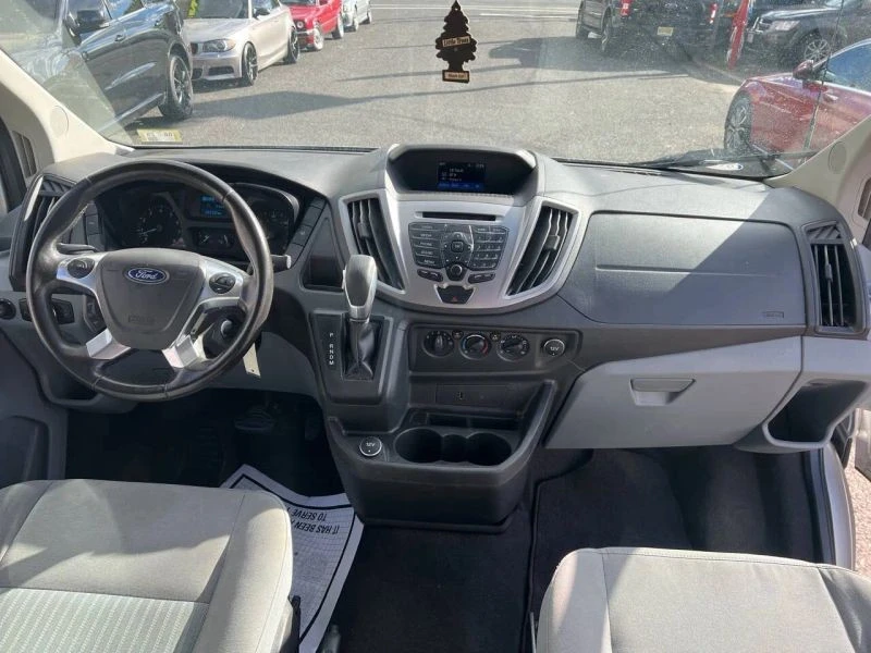 2017 Ford Transit - Image 9 of 12