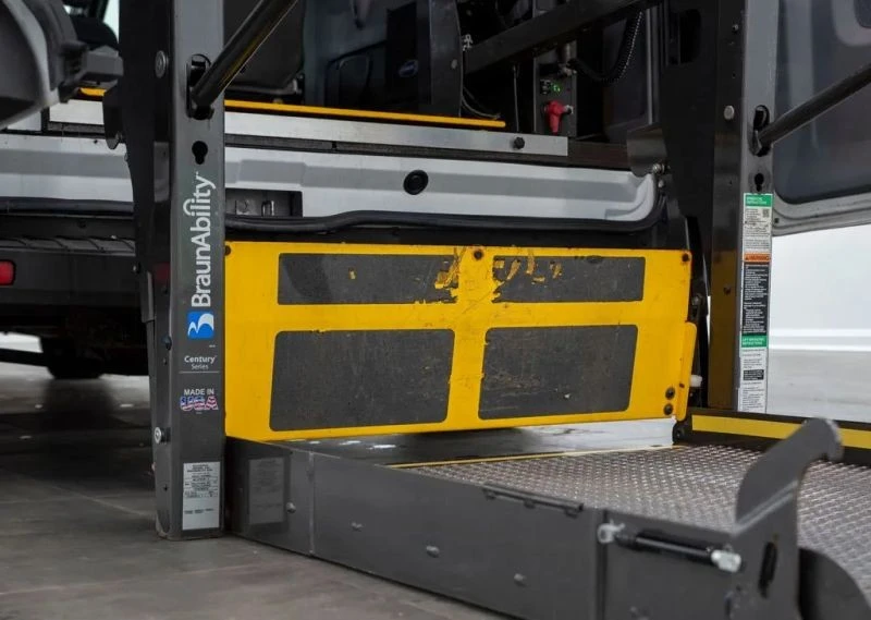 2017 Ford Transit - Image 2 of 12