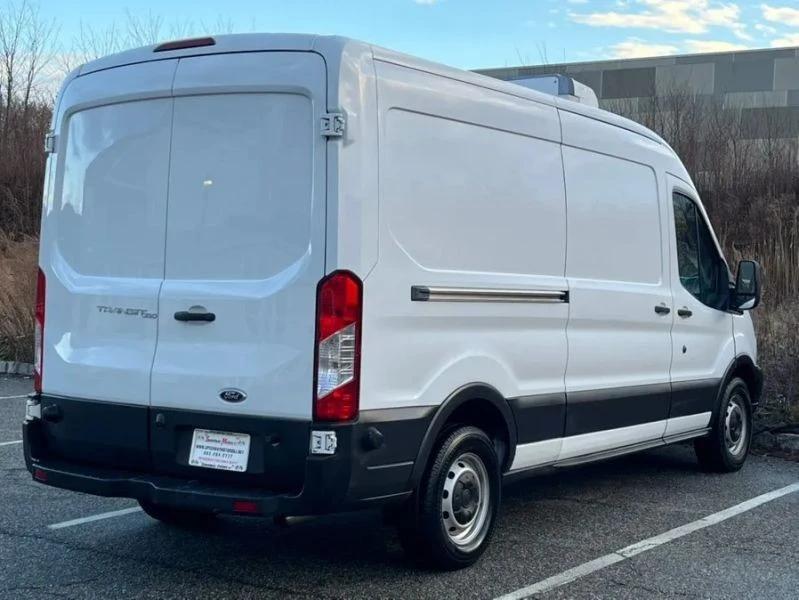 2017 Ford Transit - Image 7 of 12