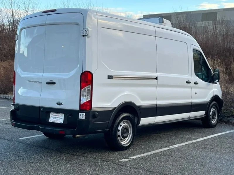 2017 Ford Transit - Image 8 of 12