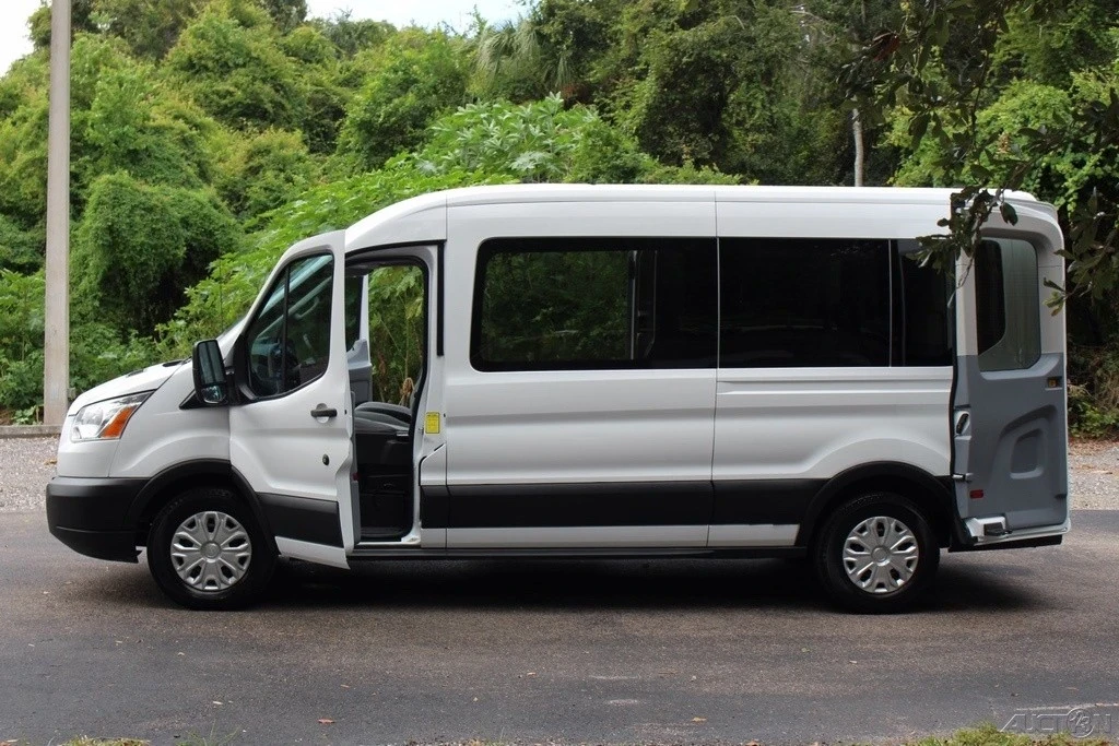 2017 Ford Transit - Image 5 of 21