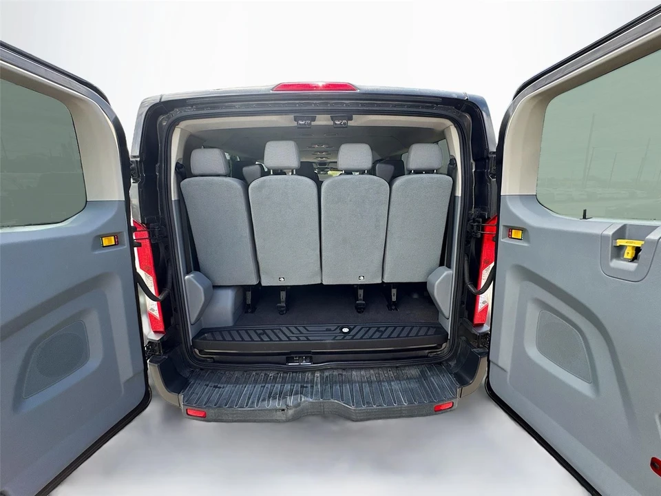 2017 Ford Transit - Image 17 of 31