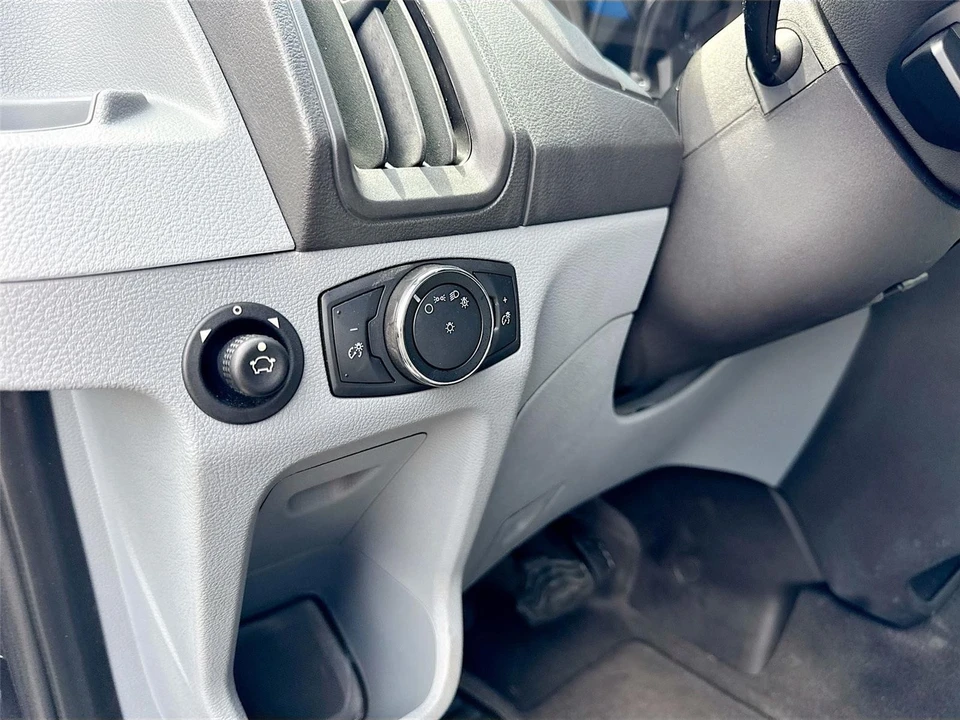 2017 Ford Transit - Image 7 of 31