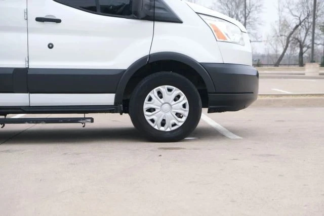 2017 Ford Transit - Image 14 of 21