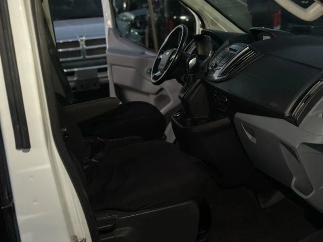2017 Ford Transit - Image 17 of 28