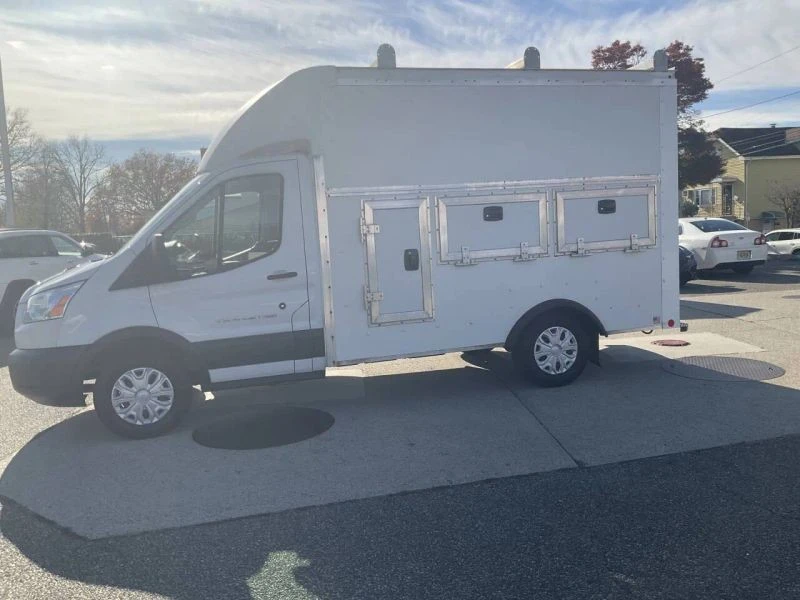 2017 Ford Transit - Image 5 of 12