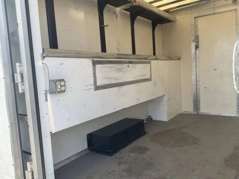 2017 Ford Transit - Image 11 of 12
