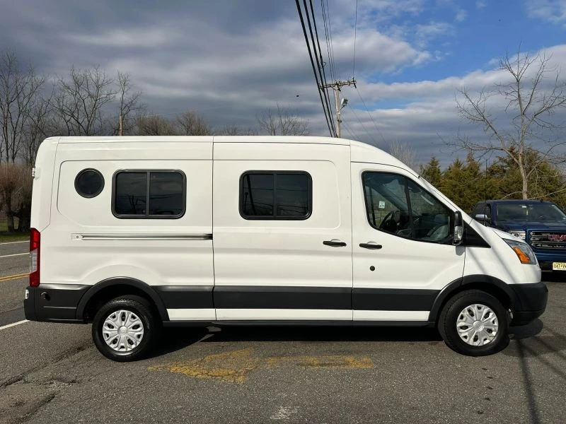 2017 Ford Transit - Image 8 of 12