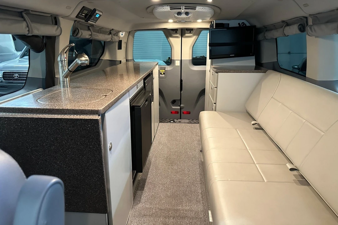 2017 Ford Transit Connect - Image 8 of 21