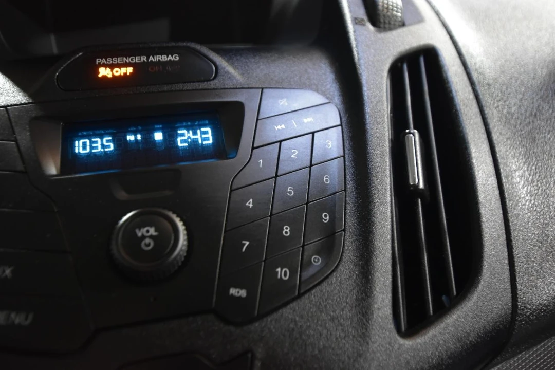 2017 Ford Transit Connect - Image 20 of 21