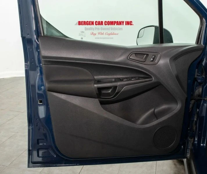 2017 Ford Transit Connect - Image 6 of 12