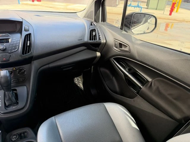 2017 Ford Transit Connect - Image 18 of 21