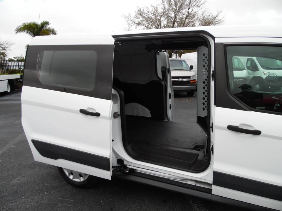 2017 Ford Transit Connect - Image 11 of 21