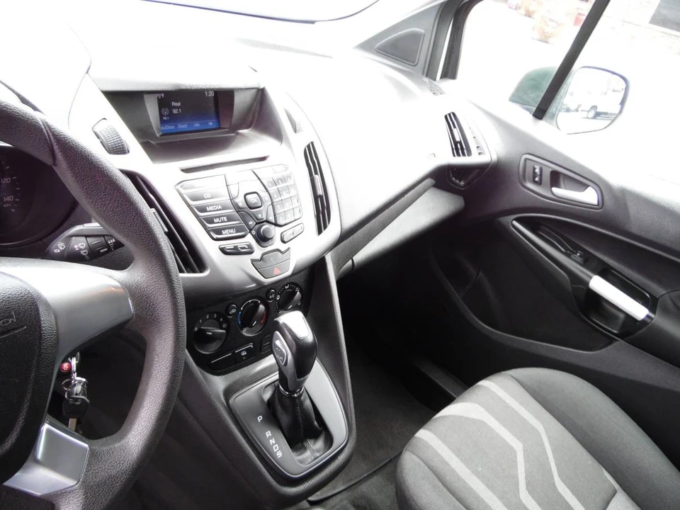 2017 Ford Transit Connect - Image 16 of 21