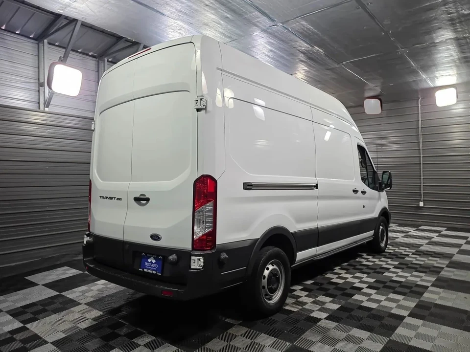 2017 Ford Transit - Image 5 of 12