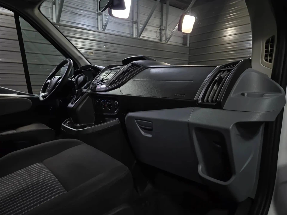 2017 Ford Transit - Image 17 of 21