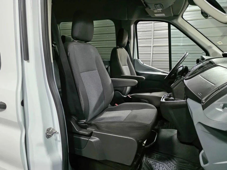 2017 Ford Transit - Image 19 of 21