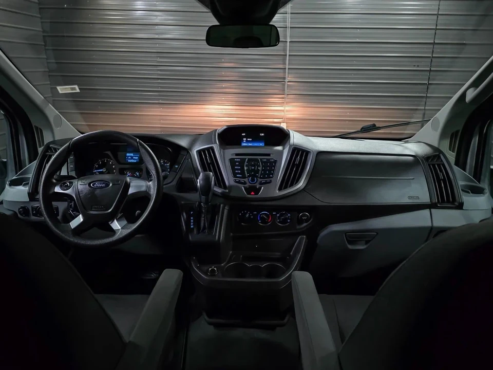 2017 Ford Transit - Image 16 of 21