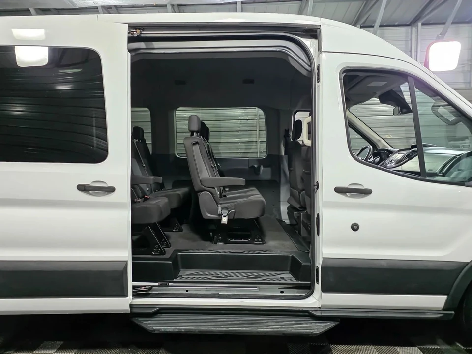 2017 Ford Transit - Image 11 of 12