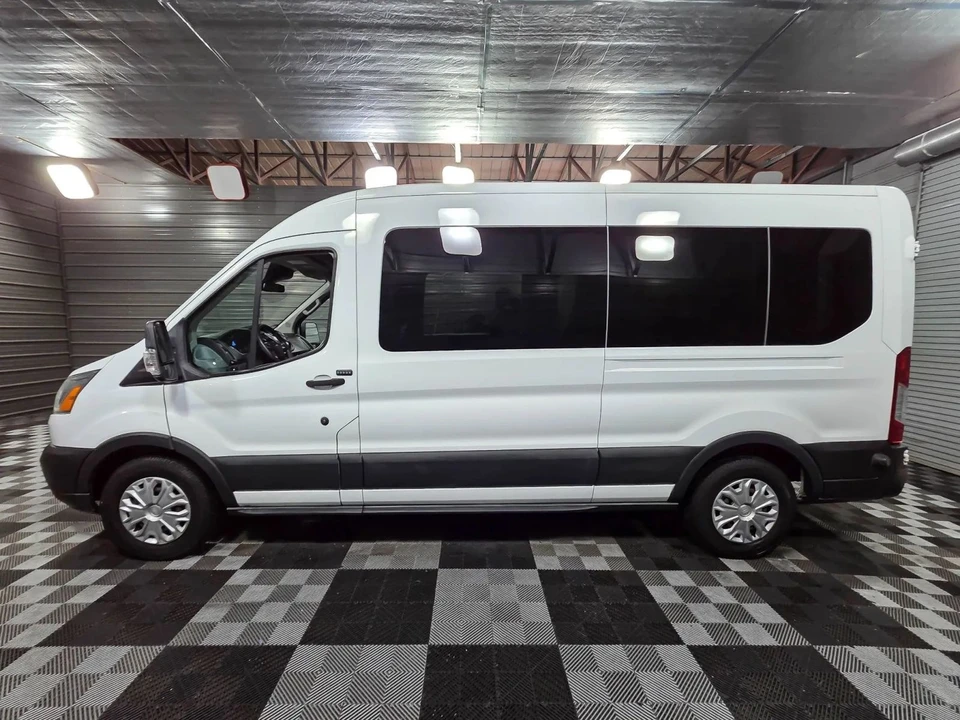 2017 Ford Transit - Image 9 of 12