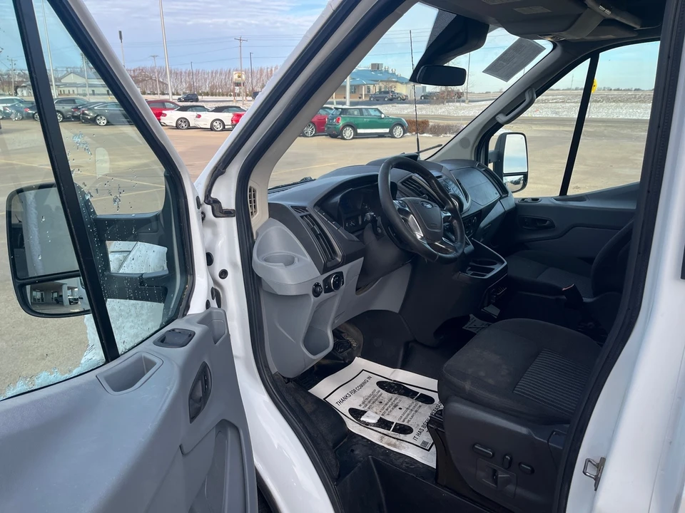 2017 Ford Transit - Image 9 of 12