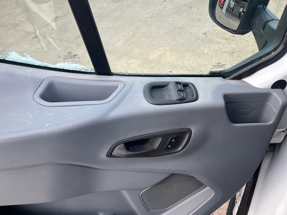 2017 Ford Transit - Image 10 of 12
