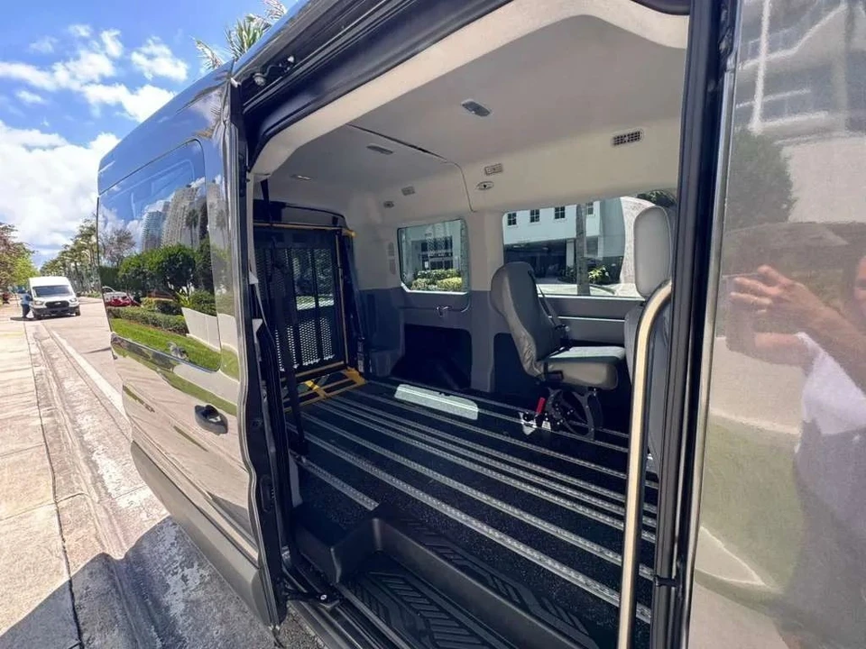 2017 Ford Transit - Image 12 of 12