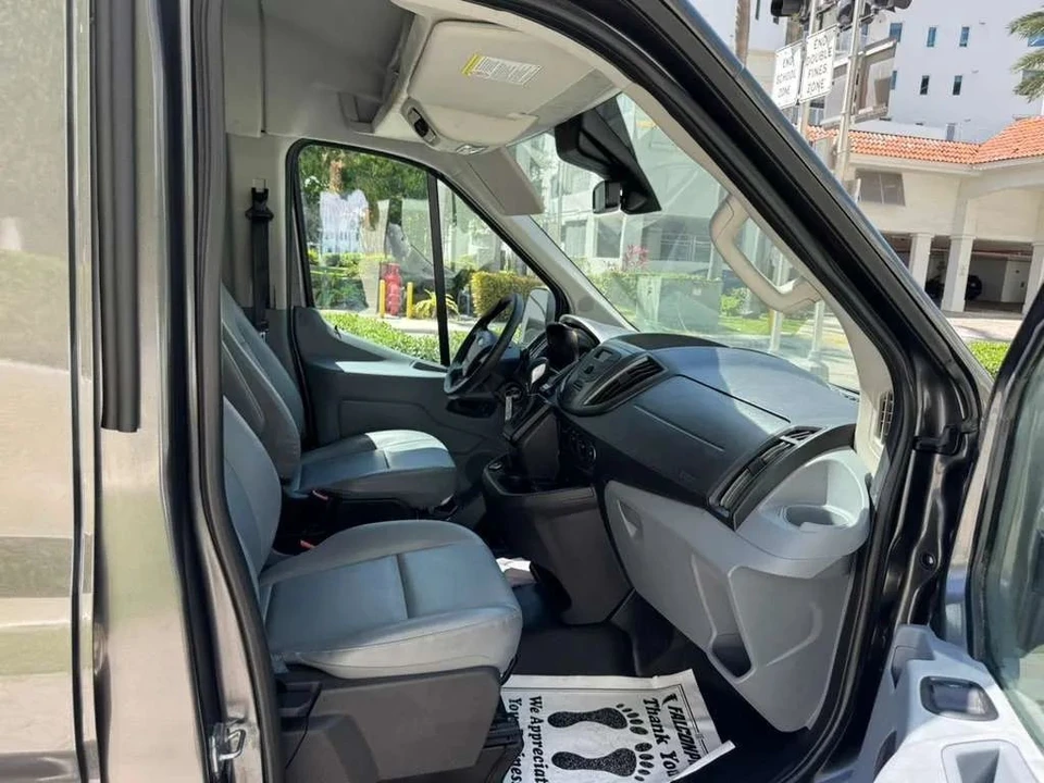 2017 Ford Transit - Image 11 of 12