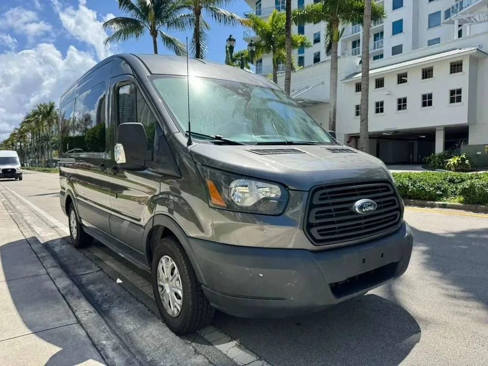 2017 Ford Transit - Image 8 of 12