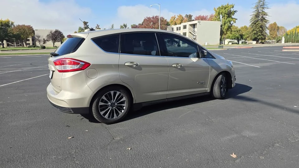 2017 Ford C-Max - Image 8 of 14