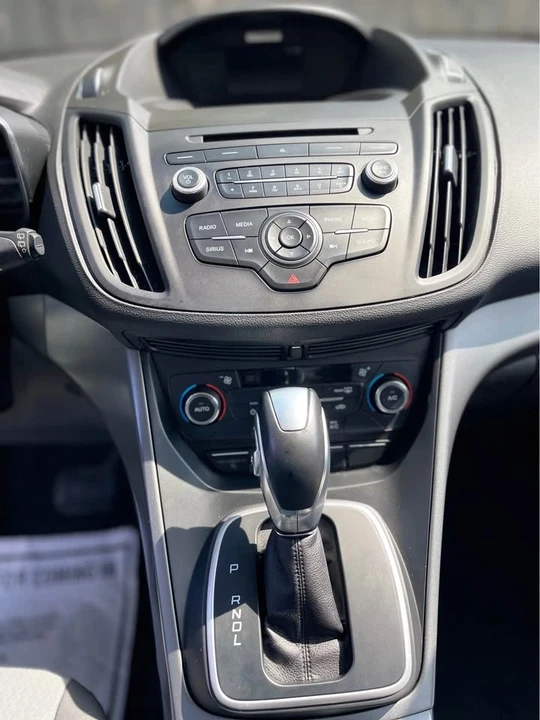 2017 Ford C-Max - Image 2 of 10
