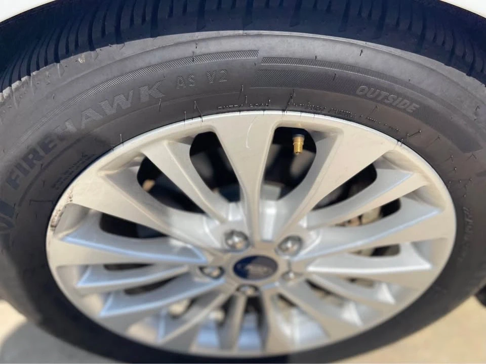 2017 Ford C-Max - Image 9 of 10